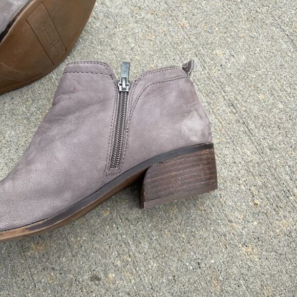 Franco Sarto Laslo Ankle Bootie Womens Size 8M Gray Leather Heeled Almond Toe - Picture 2 of 11